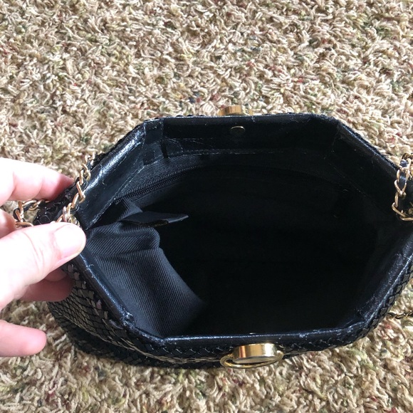 Vintage chain mail purse by bueno. Black - Picture 3 of 4